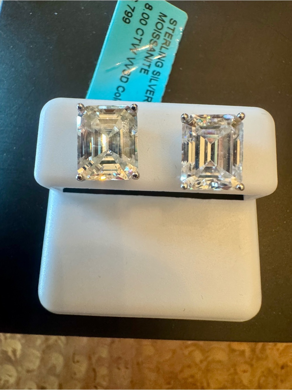 Sterling Silver Clear Emerald-Cut Stud Earrings - Moissanite